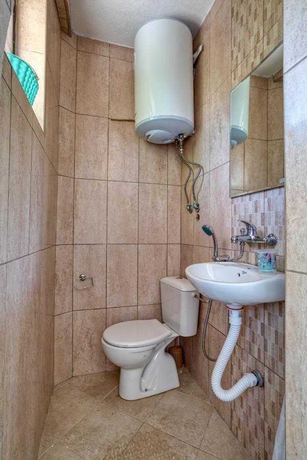 Apartments Suster Bar Luaran gambar